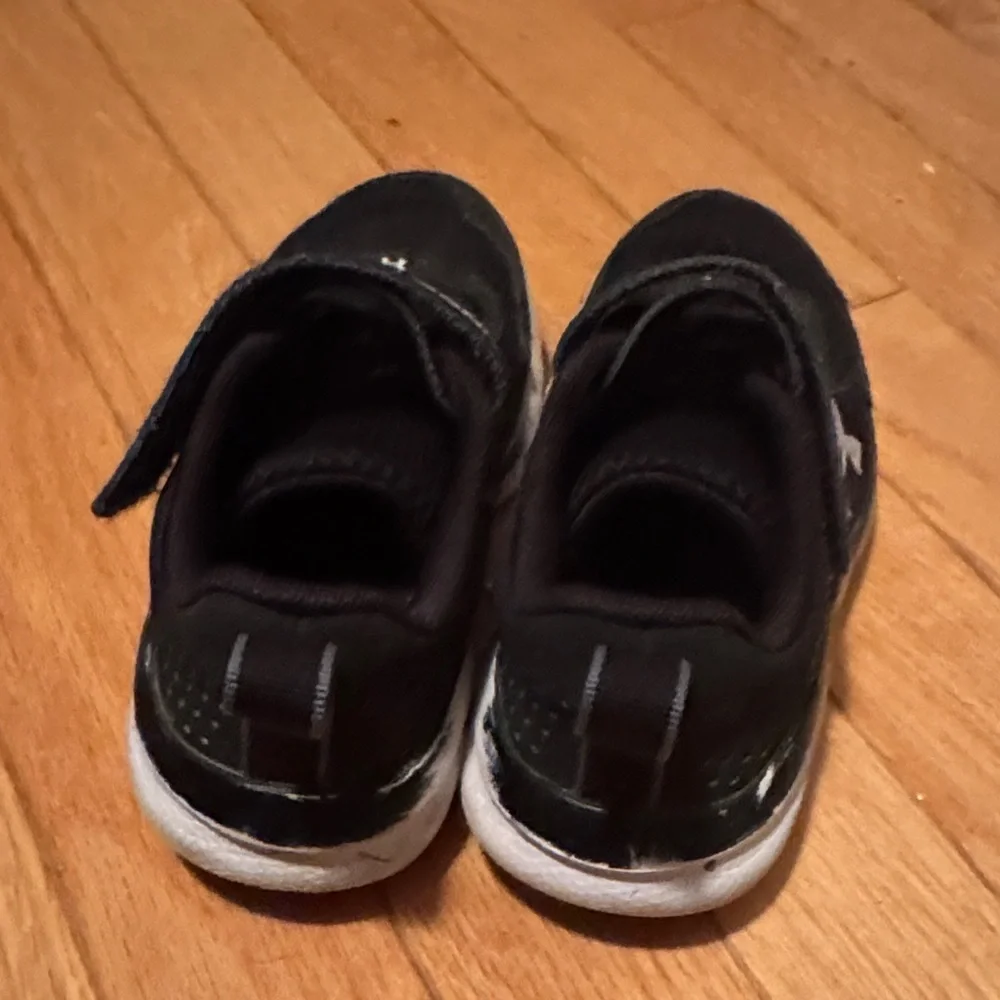 Under Armour Kids Black and White Sneakers - Picture 3 of 5